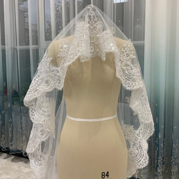 Cathedral Bridal Veil Lace Flower Sequined Veil Ivory One Layer - Picture 1 of 8